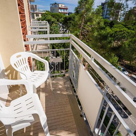 Hotel Happy Milano Marittima Buitenkant foto