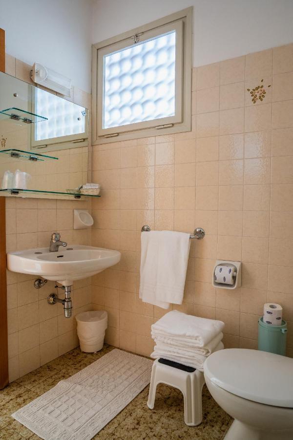 Hotel Happy Milano Marittima Buitenkant foto